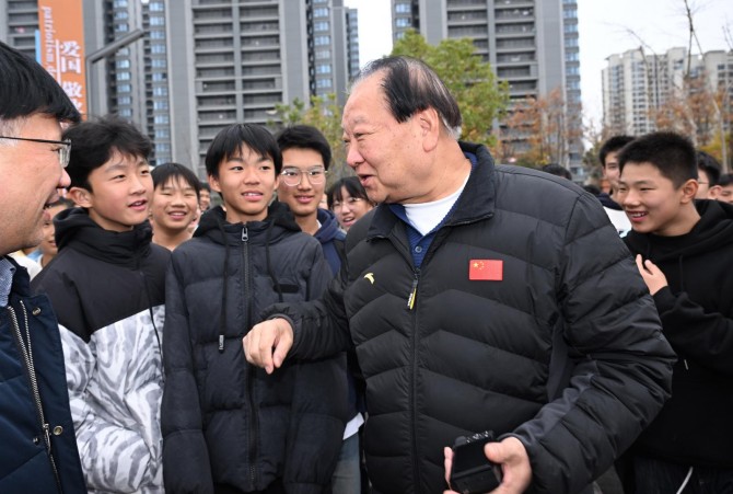 /uploads/image/2025/12/03/ee26e99aa2b1c2eb9a328b46d7a8db2a.jpg 图片 2.jpg